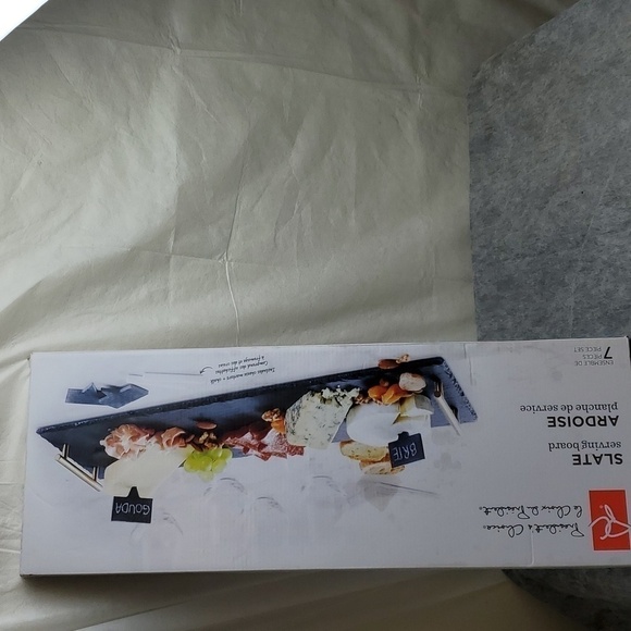 Cheese Slate Serving board with Handles - Picture 5 of 6